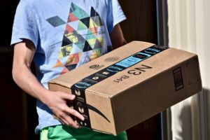 Amazon Should Stick to Capitalism and Avoid the Crony Game