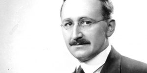 Marxist Student Group Demands Abolition of Hayek Society at London School of Economics